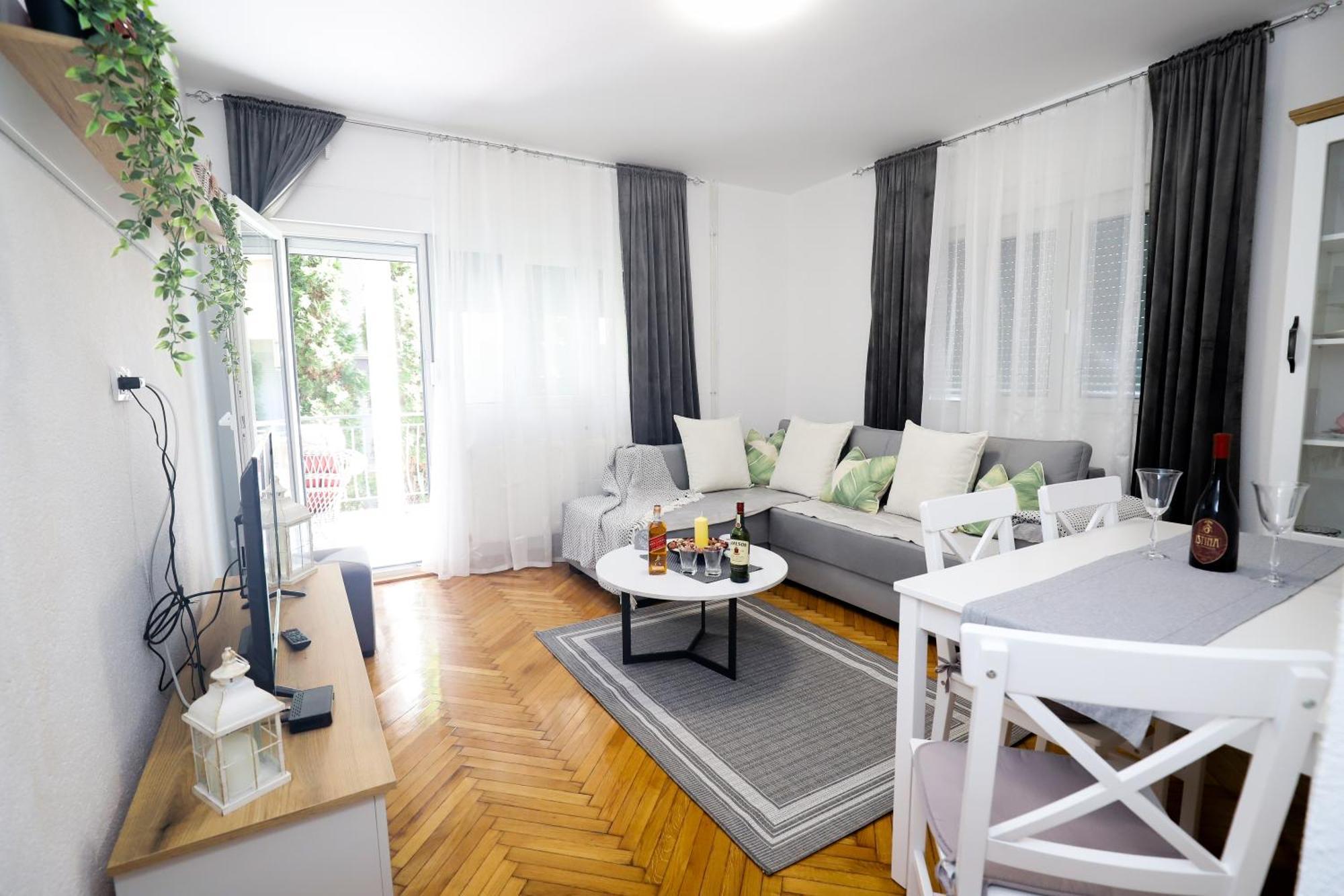 Kuca Jeka Otel Vrnjačka Banja Dış mekan fotoğraf