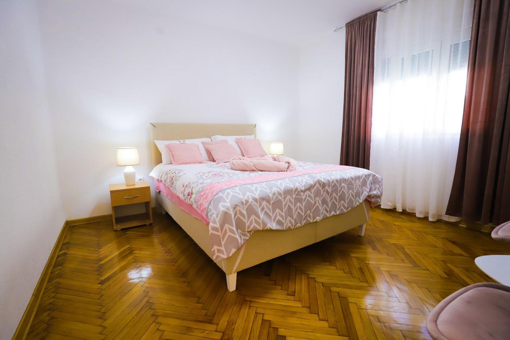 Kuca Jeka Otel Vrnjačka Banja Dış mekan fotoğraf